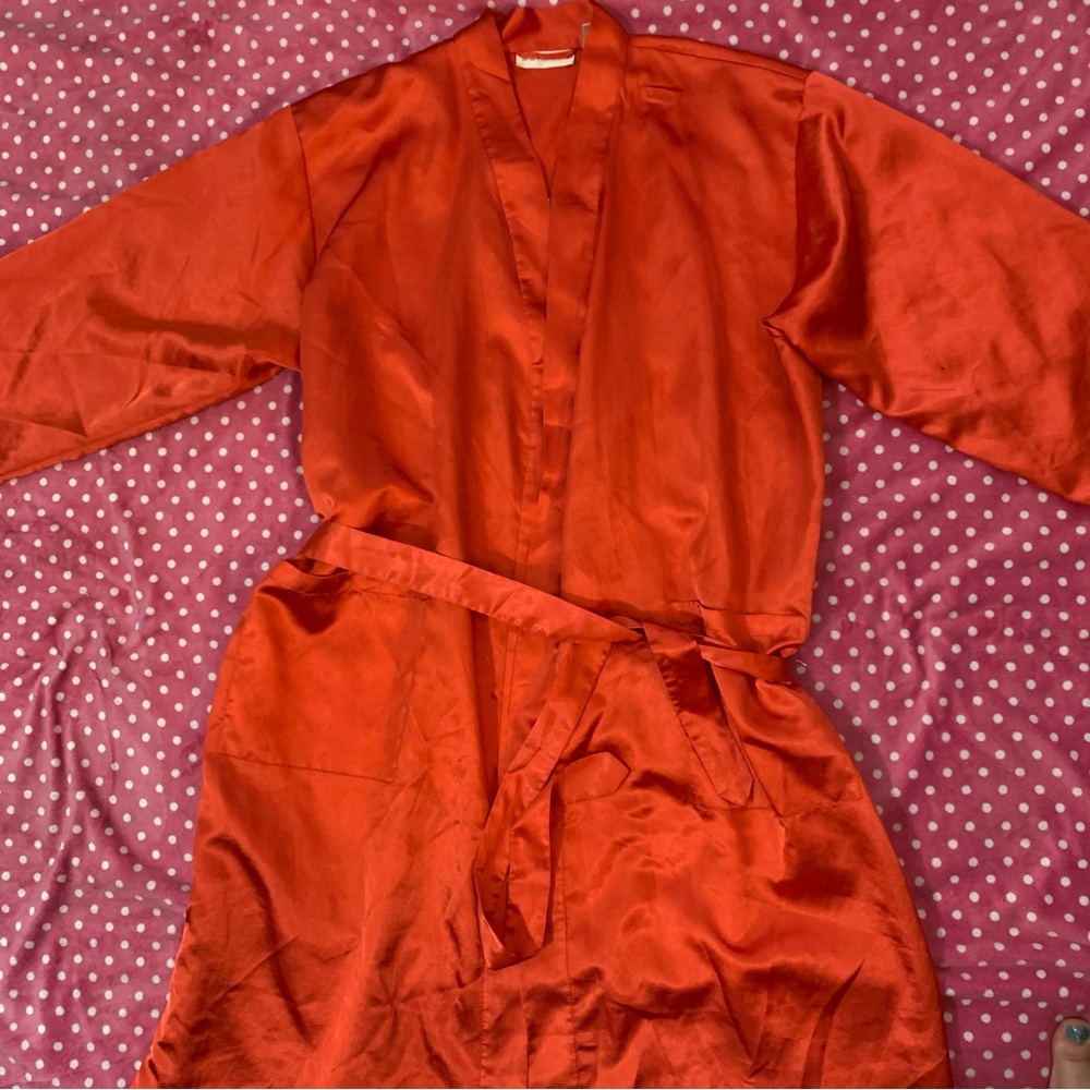 Red Silky Flower Robe - Picture 4 of 5